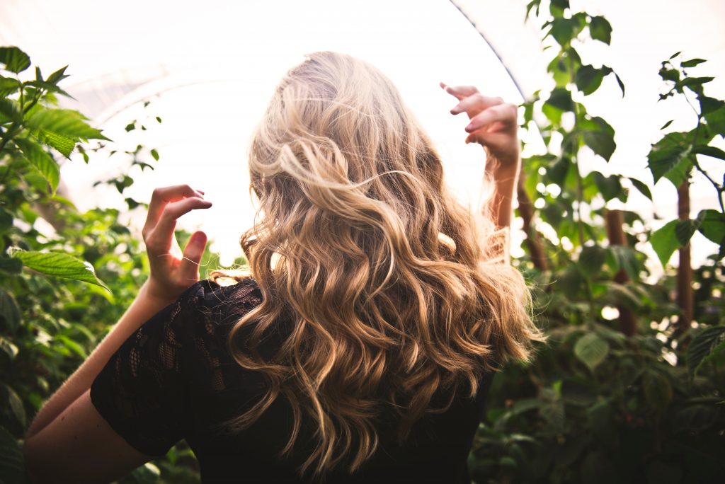Ekologiczne odżywki do włosów – idealne na lato